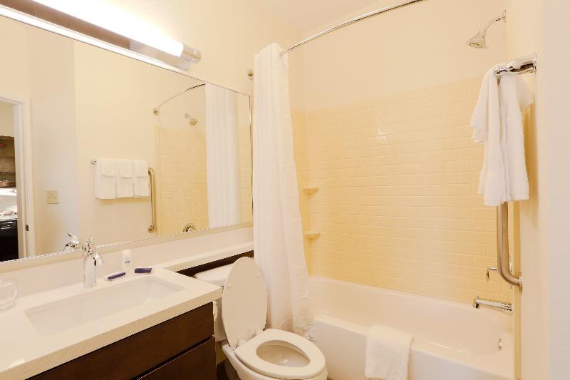 Candlewood Suites Auburn By Ihg Екстер'єр фото
