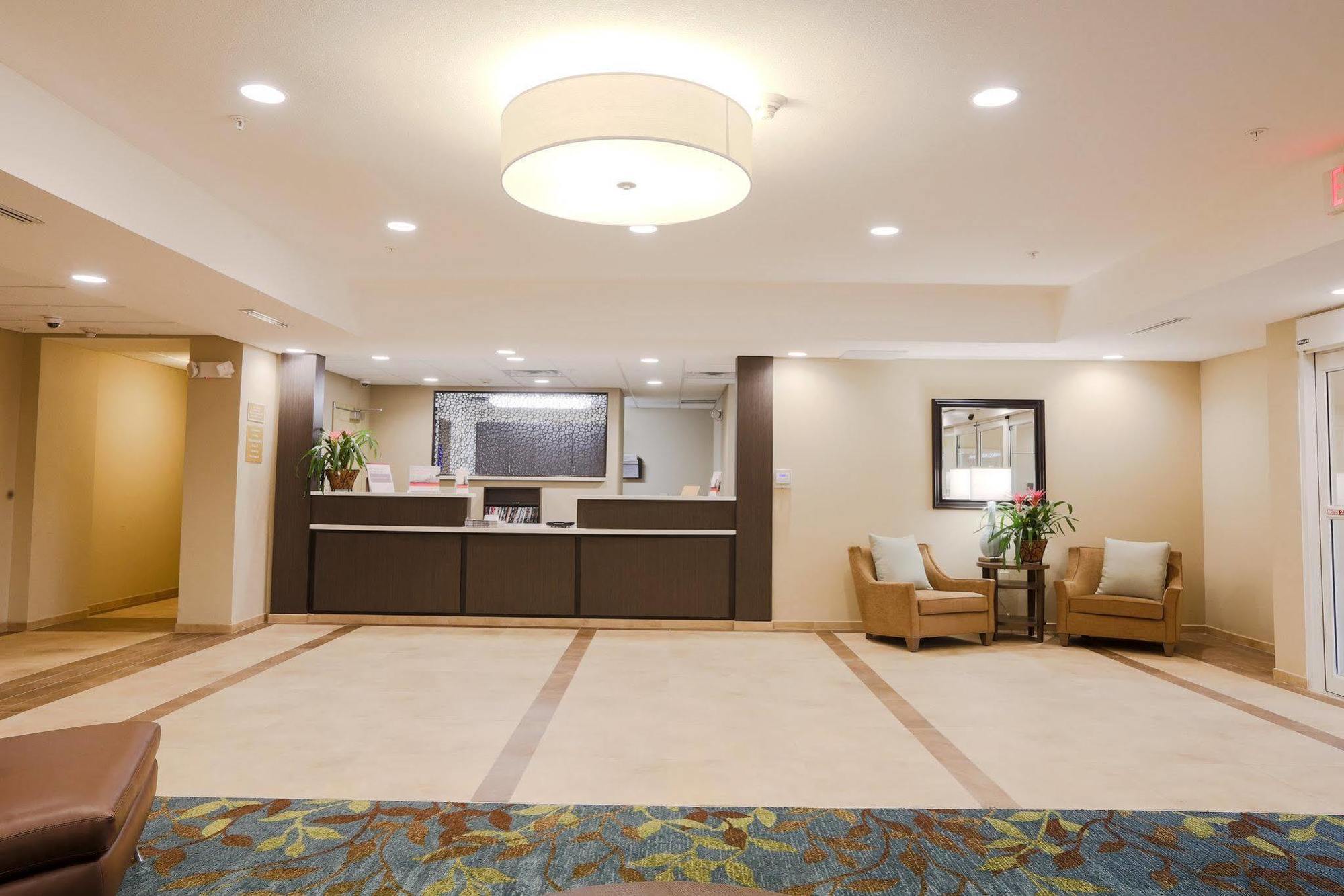 Candlewood Suites Auburn By Ihg Екстер'єр фото